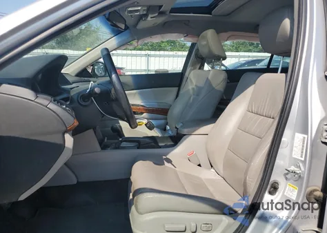 2011 Honda Accord Exl from USA, damaged, VIN 1HGCP2F84BA052327